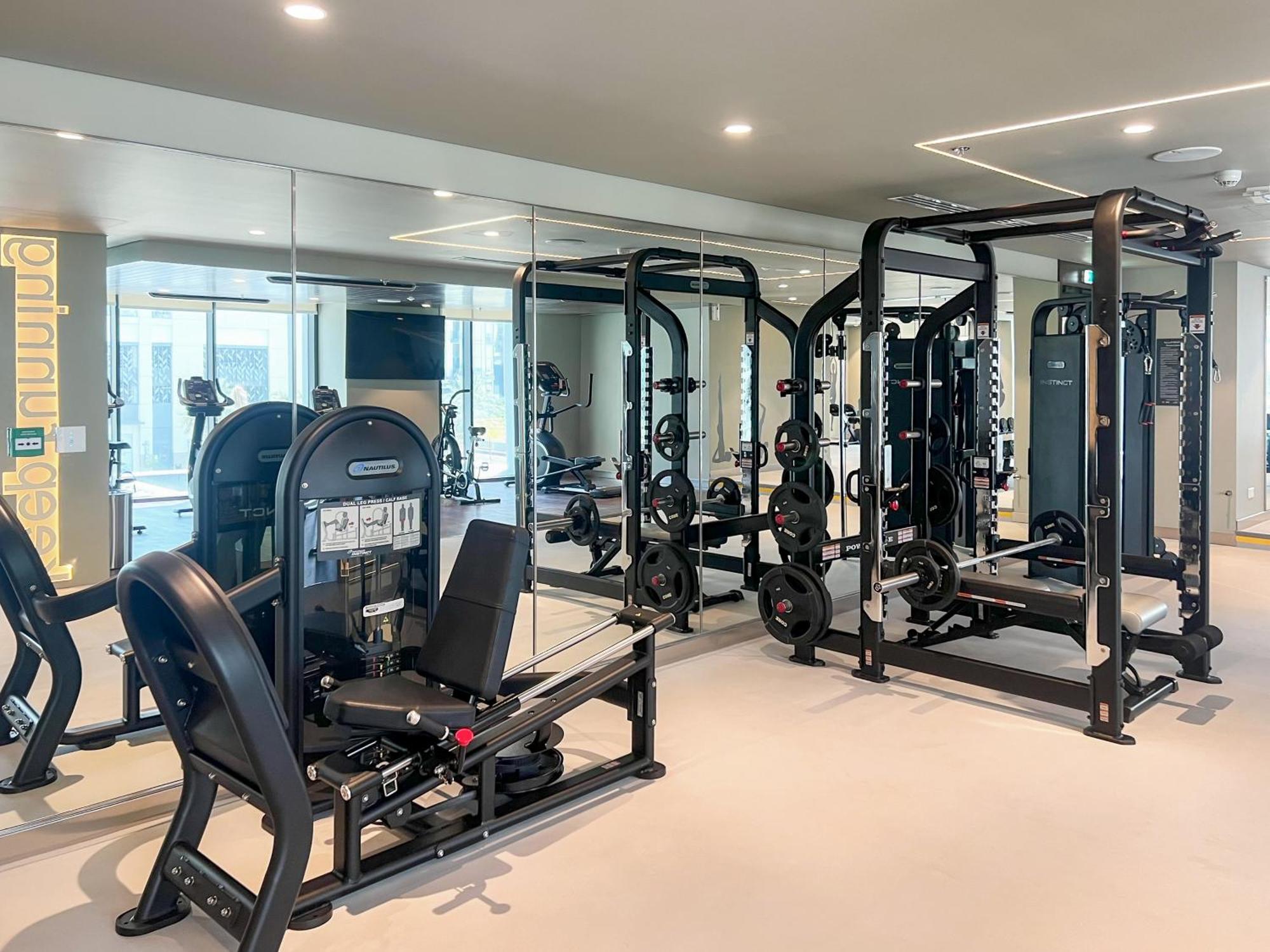 Apartment Elegant 1 Bedroom In Creek Edge Dubai
